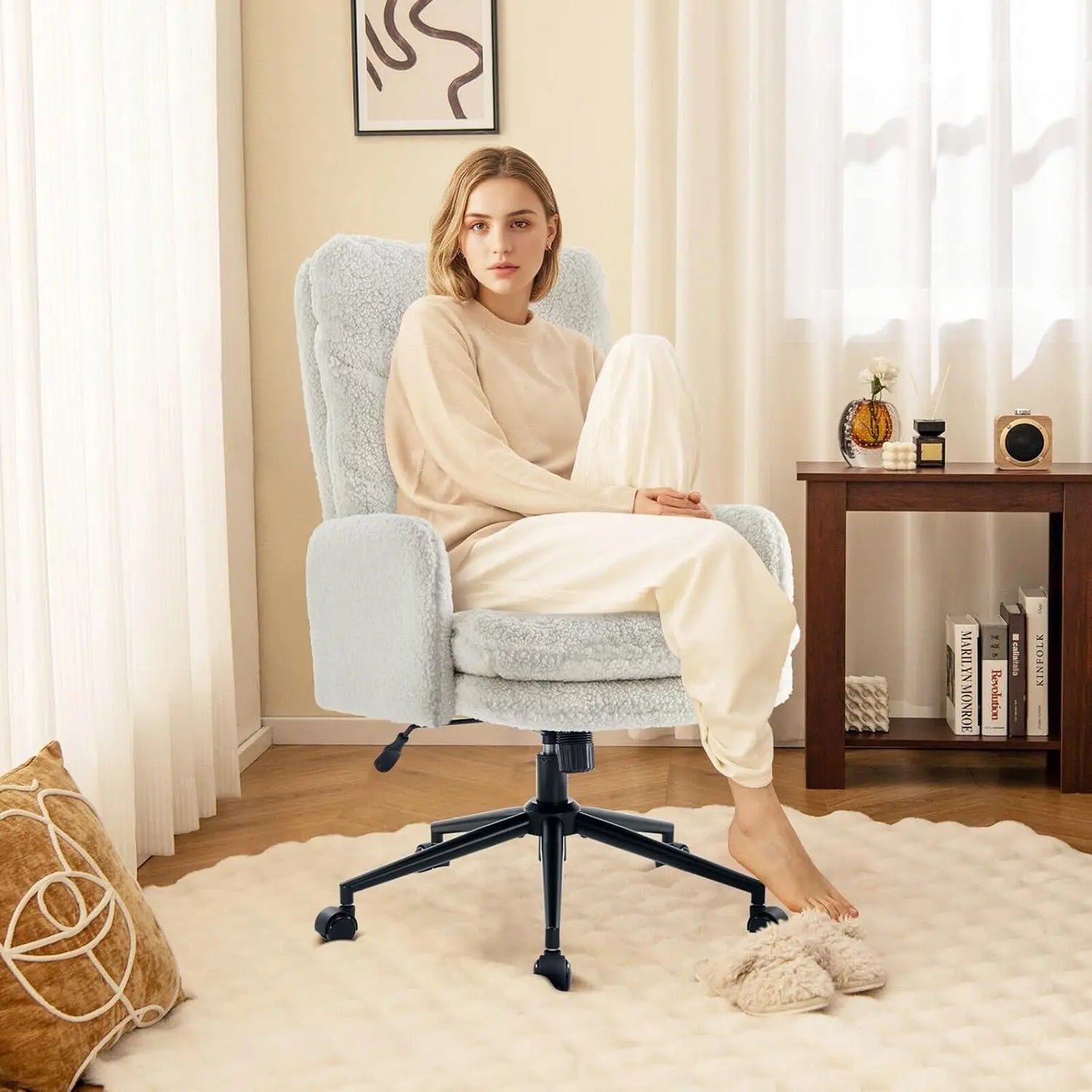 Home Office Chair with Armrests, Height Adjustable, with Wheels