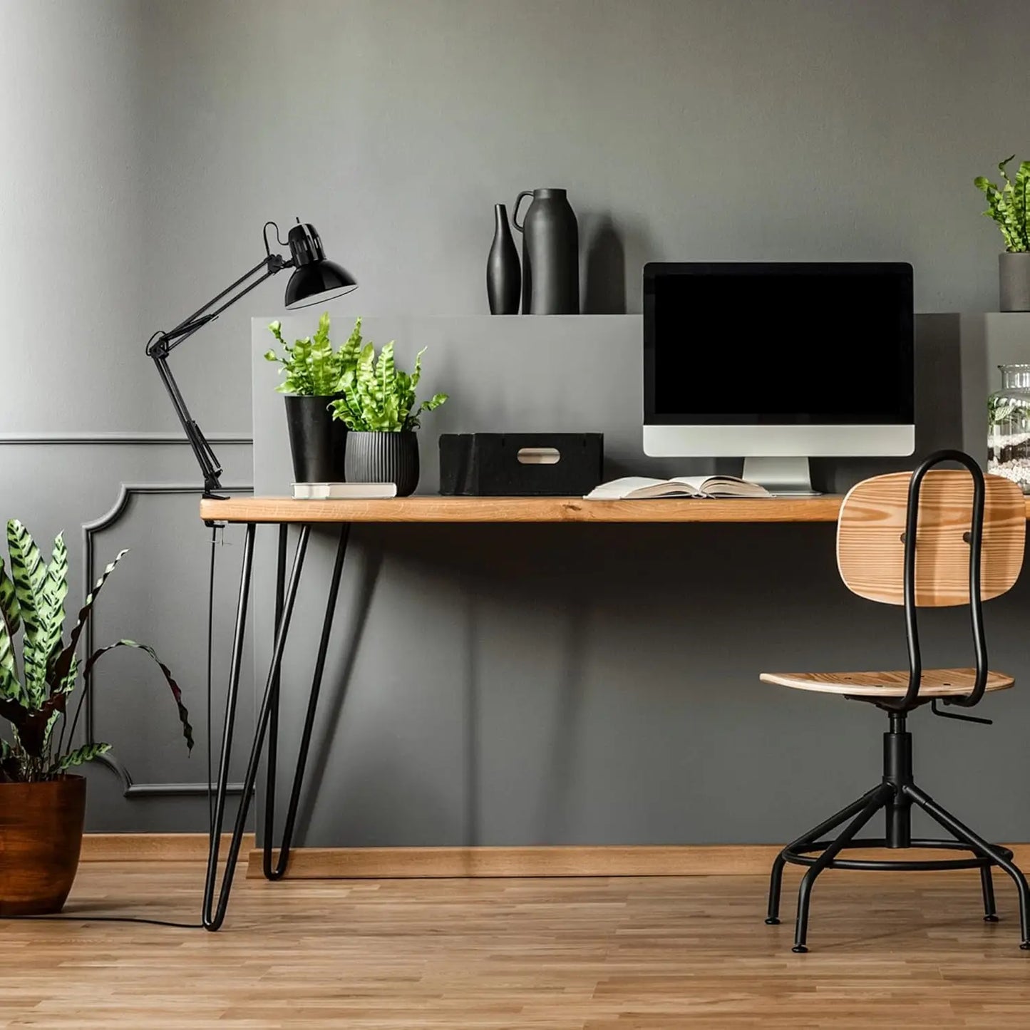 31.5" Adjustable Desk Lamp with Metal Clamp, Black, Swing Arm